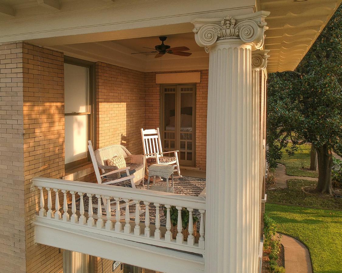 Smithville Katy House Bed And Breakfast מראה חיצוני תמונה