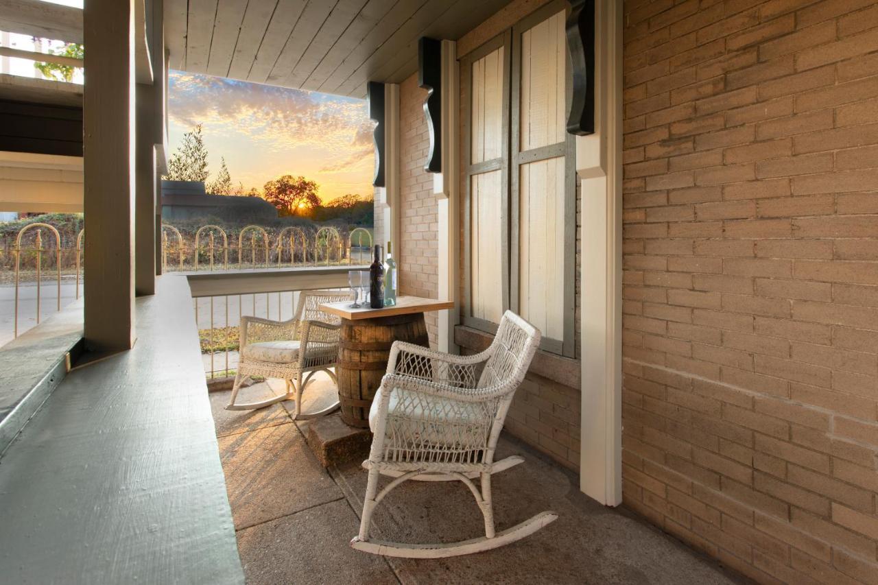 Smithville Katy House Bed And Breakfast מראה חיצוני תמונה
