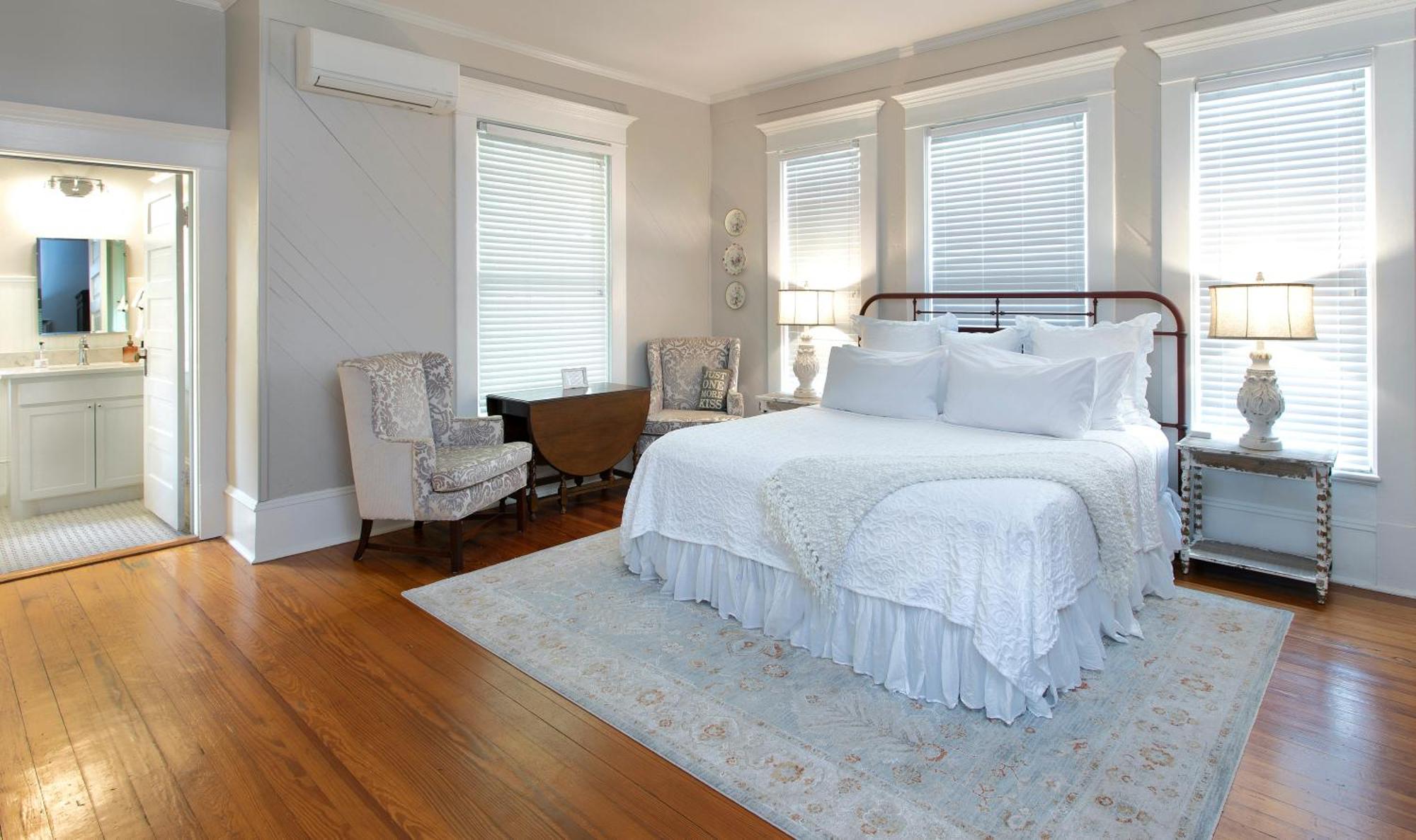 Smithville Katy House Bed And Breakfast מראה חיצוני תמונה